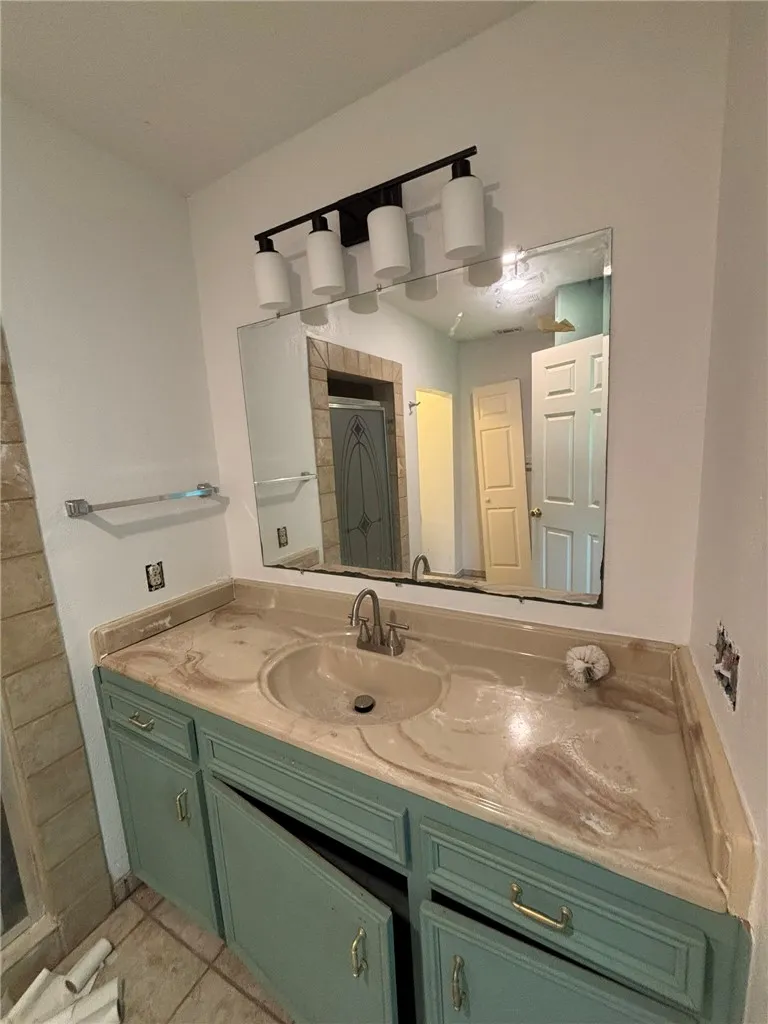 5525 PAUL LANE Corpus Christi, TX 78380