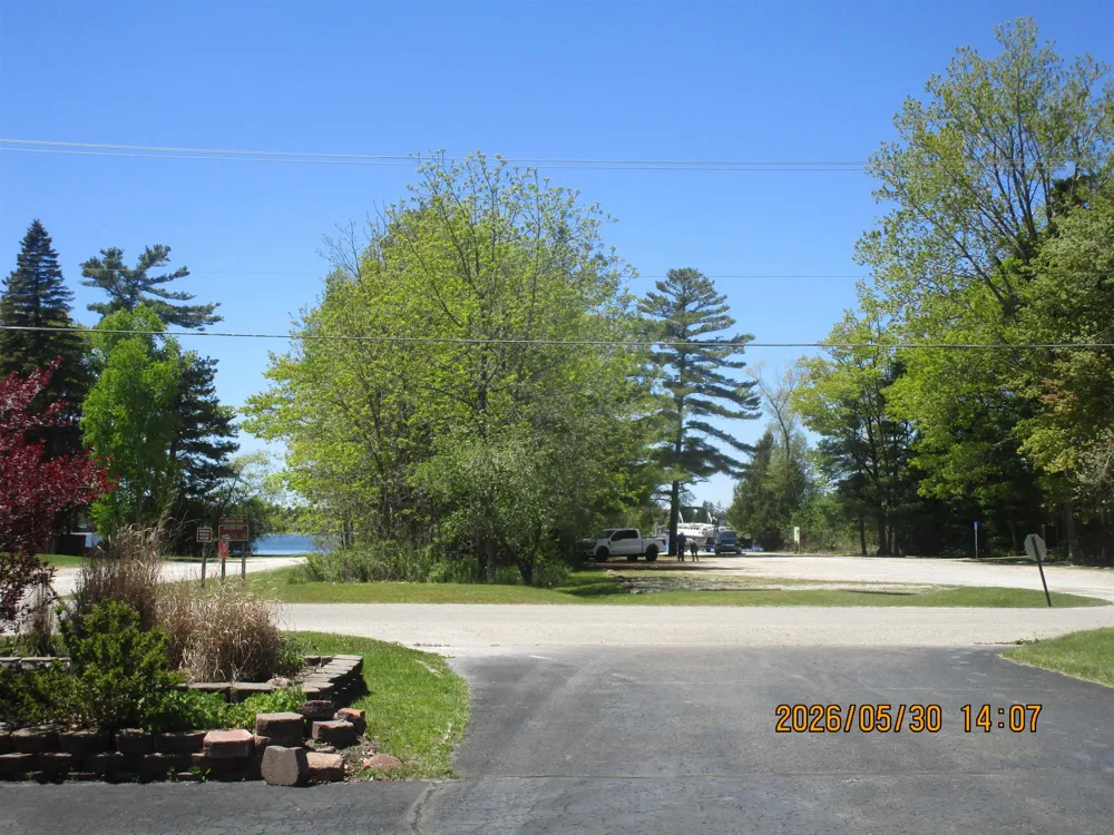 7900 E Cedar Lake Drive Oscoda Charter Township, MI 48738