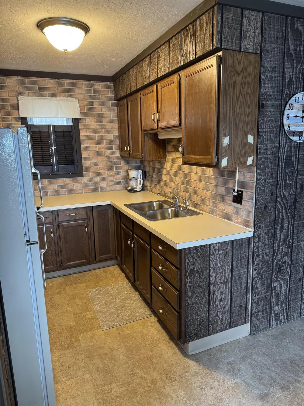 1504 S Birchaven Beach Lake Township, MI 49651