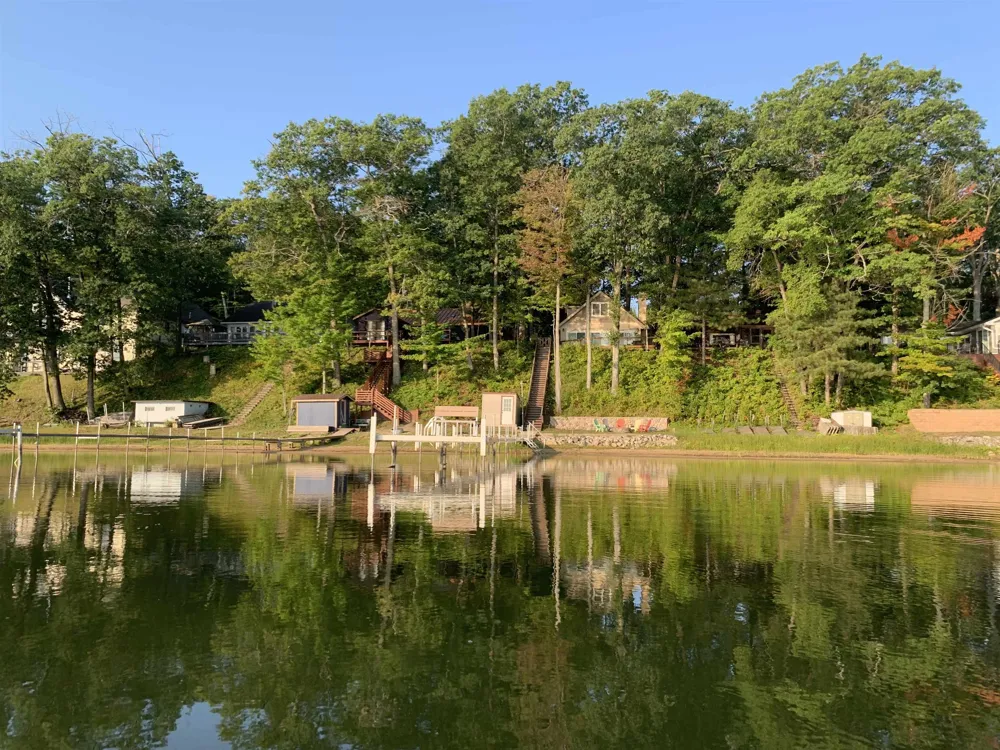 1504 S Birchaven Beach Lake Township, MI 49651