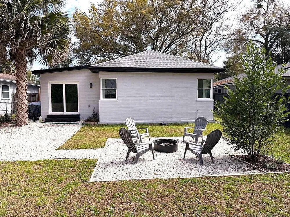1741 LYNDALE BOULEVARD Maitland, FL 32751