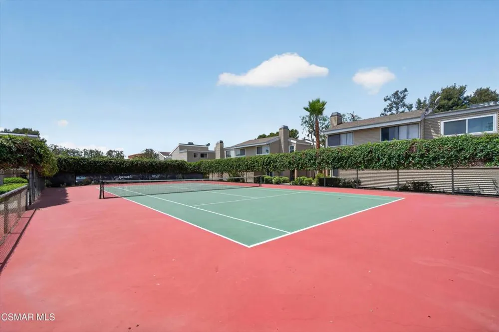 9946 Sepulveda Boulevard #4 San Fernando, CA 91345