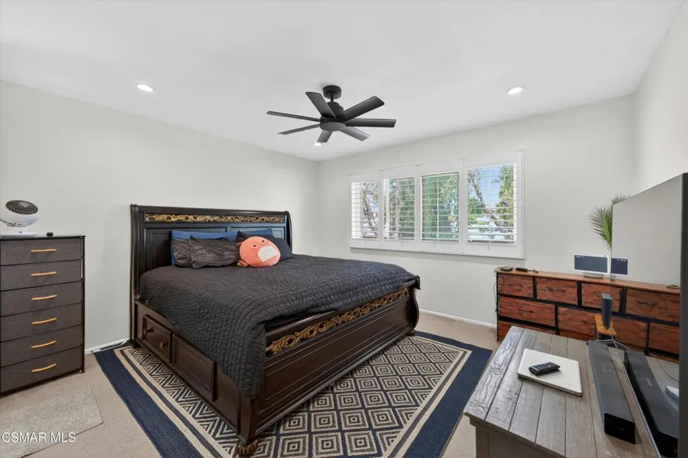 9946 Sepulveda Boulevard #4 San Fernando, CA 91345
