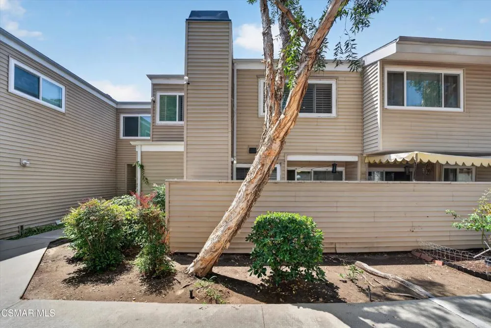 9946 Sepulveda Boulevard #4 San Fernando, CA 91345