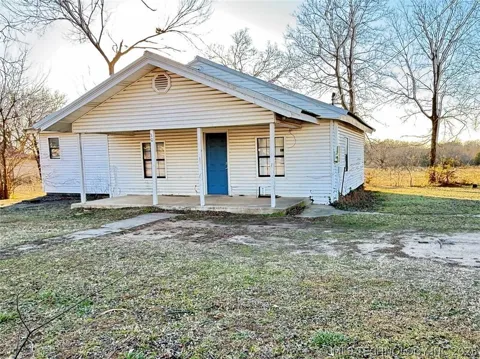 103 S Shawnee