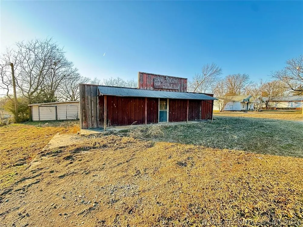 103 S Shawnee Cromwell, OK 74859