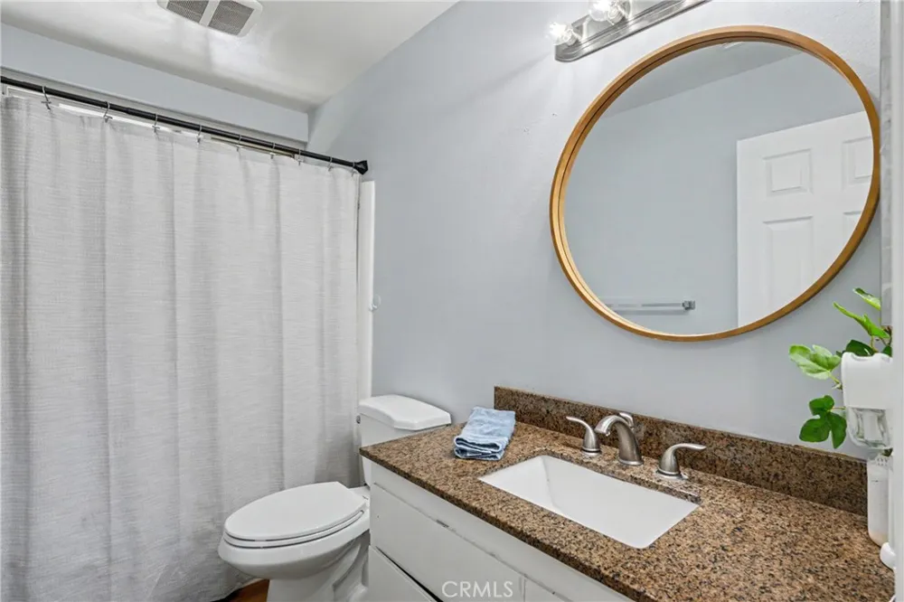 640 W Imperial Brea, CA 92821