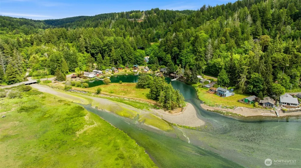241 NE Rendsland Creek Road Tahuya, WA 98588