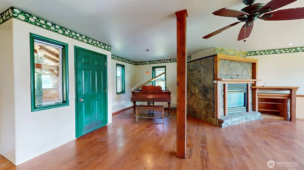 104 C Westlake Road Oroville, WA 98844
