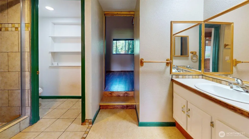 104 C Westlake Road Oroville, WA 98844