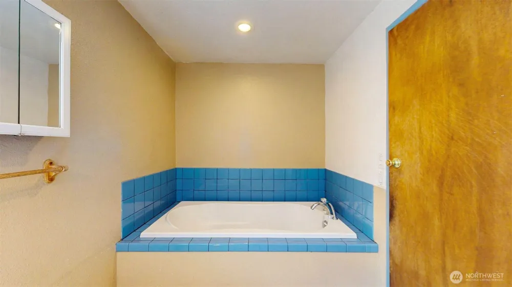 104 C Westlake Road Oroville, WA 98844