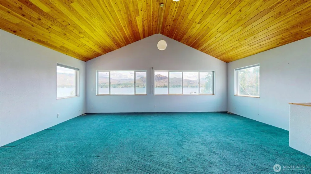 104 C Westlake Road Oroville, WA 98844