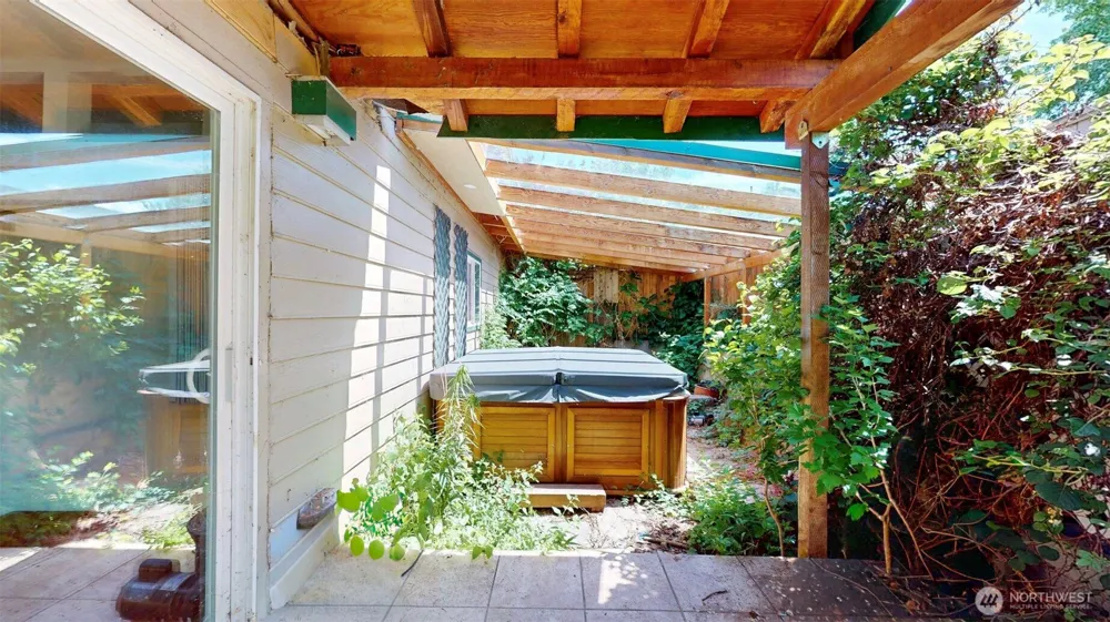 104 C Westlake Road Oroville, WA 98844