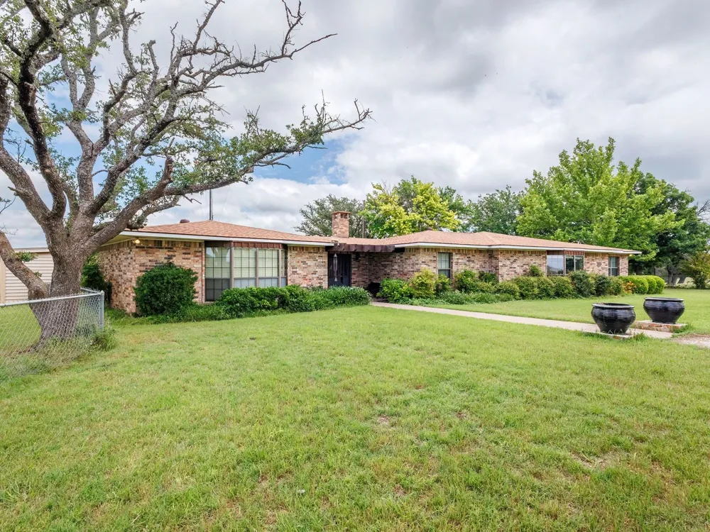 1665 Farm to Market 1047 Hamilton, TX 76531