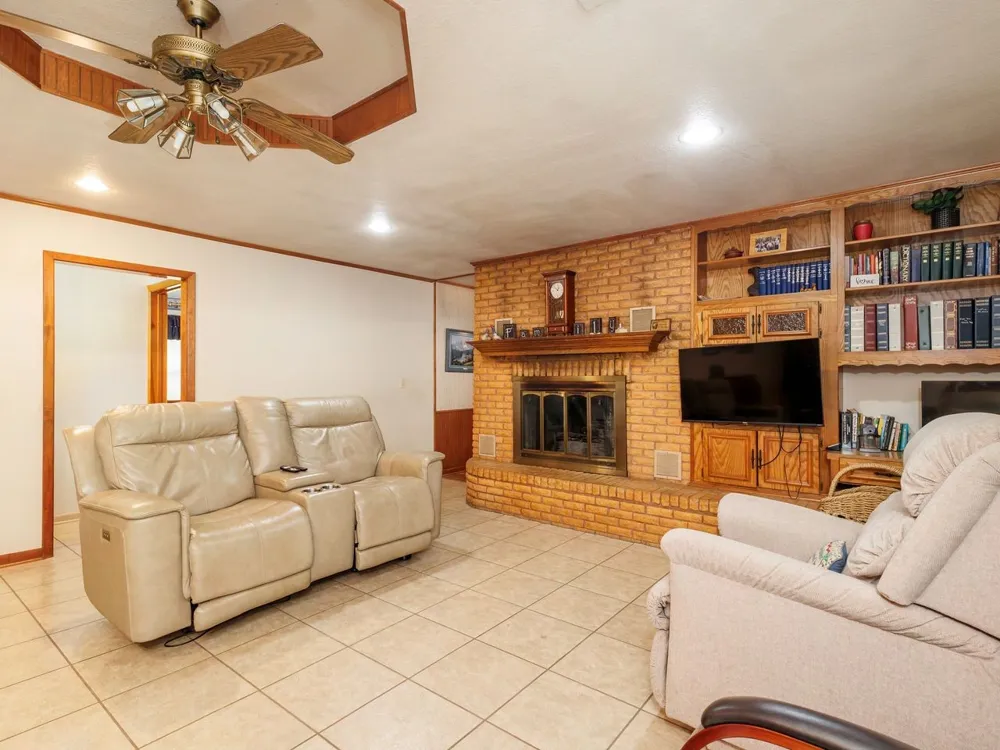 1665 Farm to Market 1047 Hamilton, TX 76531