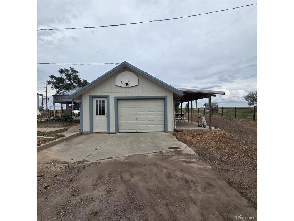 26906 County Road 20 Keenesburg, CO 80643