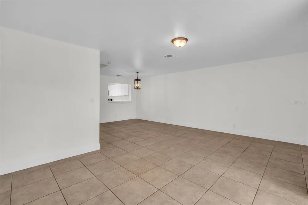 1610 NW 93RD AVENUE #303 Hollywood, FL 33024