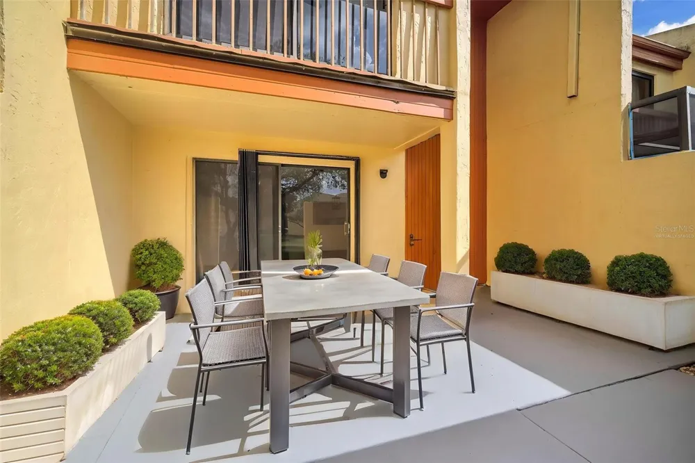 1610 NW 93RD AVENUE #303 Hollywood, FL 33024