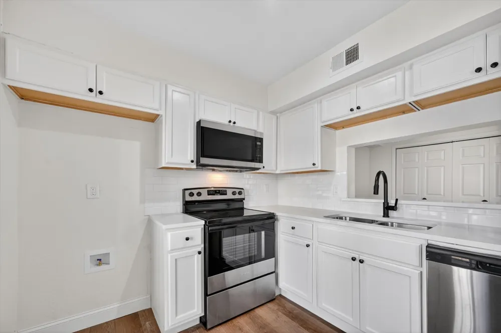 336 Melrose Drive #21D Richardson, TX 75080