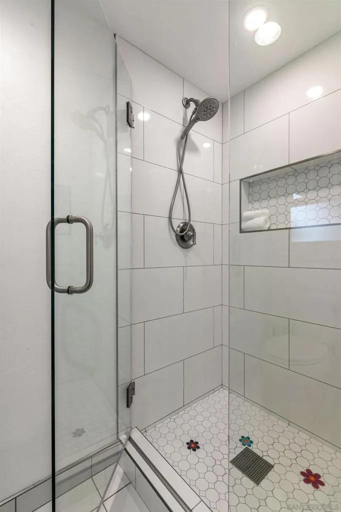 1264 Prospect Street La Jolla, CA 92037