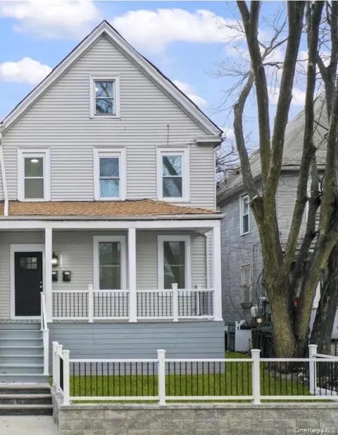 254 Charles Avenue #1