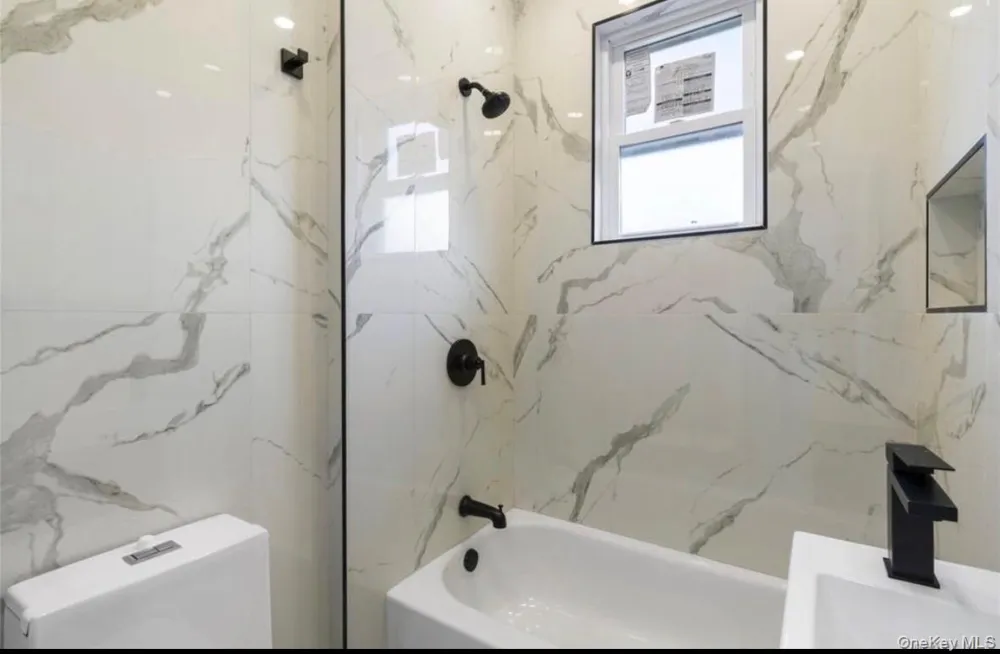 254 Charles Avenue #1 Staten Island, NY 10302