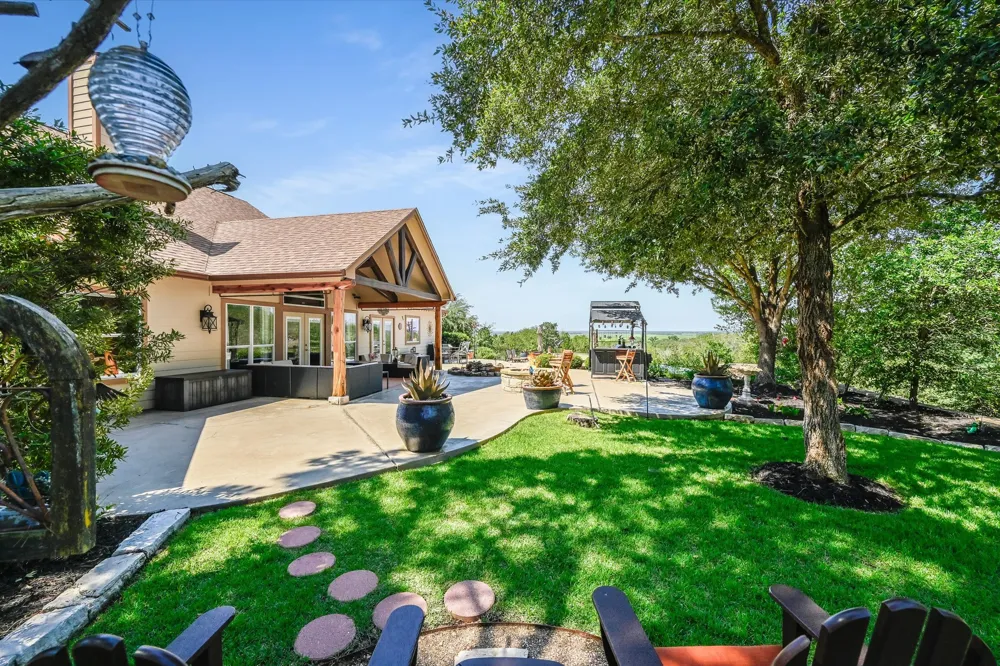 102 Osprey Circle Bastrop, TX 78602