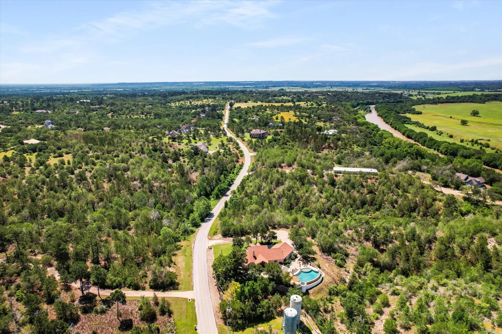 102 Osprey Circle Bastrop, TX 78602