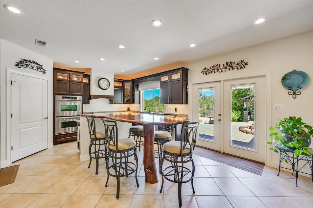 102 Osprey Circle Bastrop, TX 78602