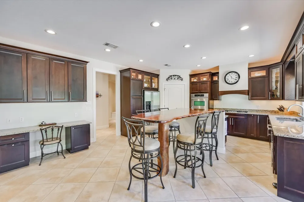 102 Osprey Circle Bastrop, TX 78602