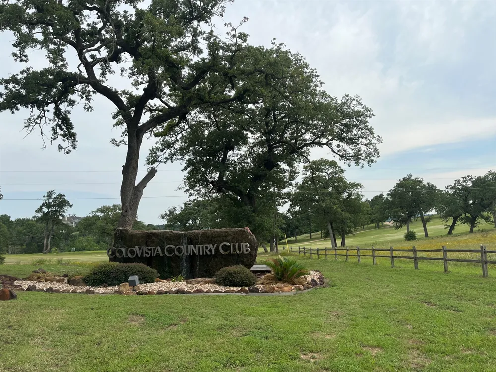 102 Osprey Circle Bastrop, TX 78602