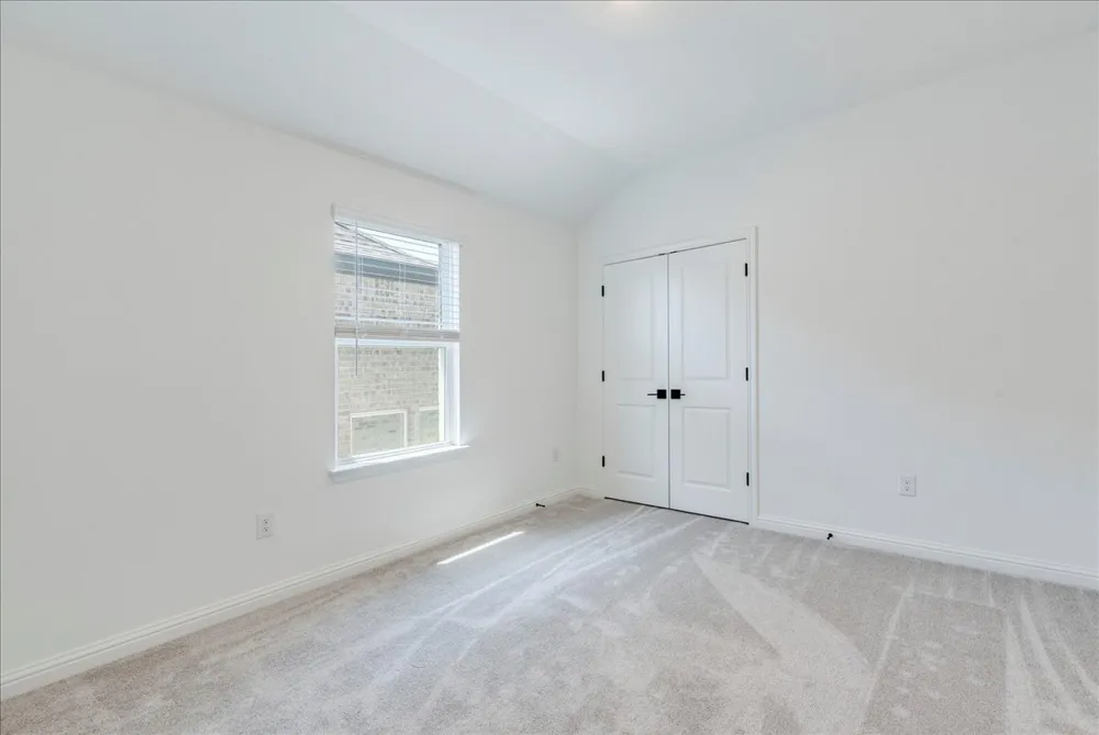 288 Smithsonian Lane Kyle, TX 78640