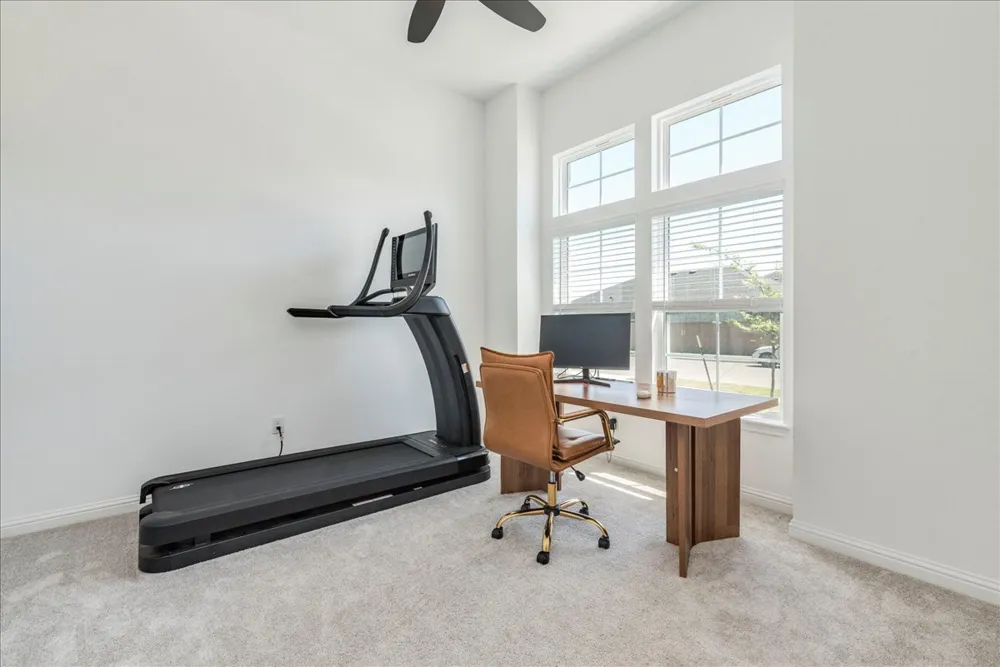 288 Smithsonian Lane Kyle, TX 78640