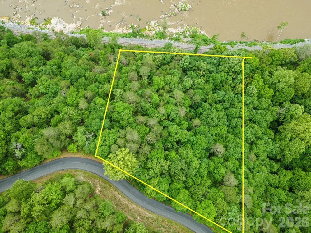 2391 French Broad Parkway #34 Marshall, NC 28753
