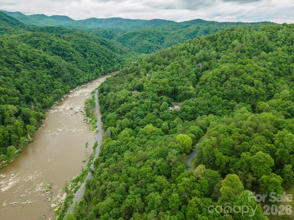 2391 French Broad Parkway #34 Marshall, NC 28753