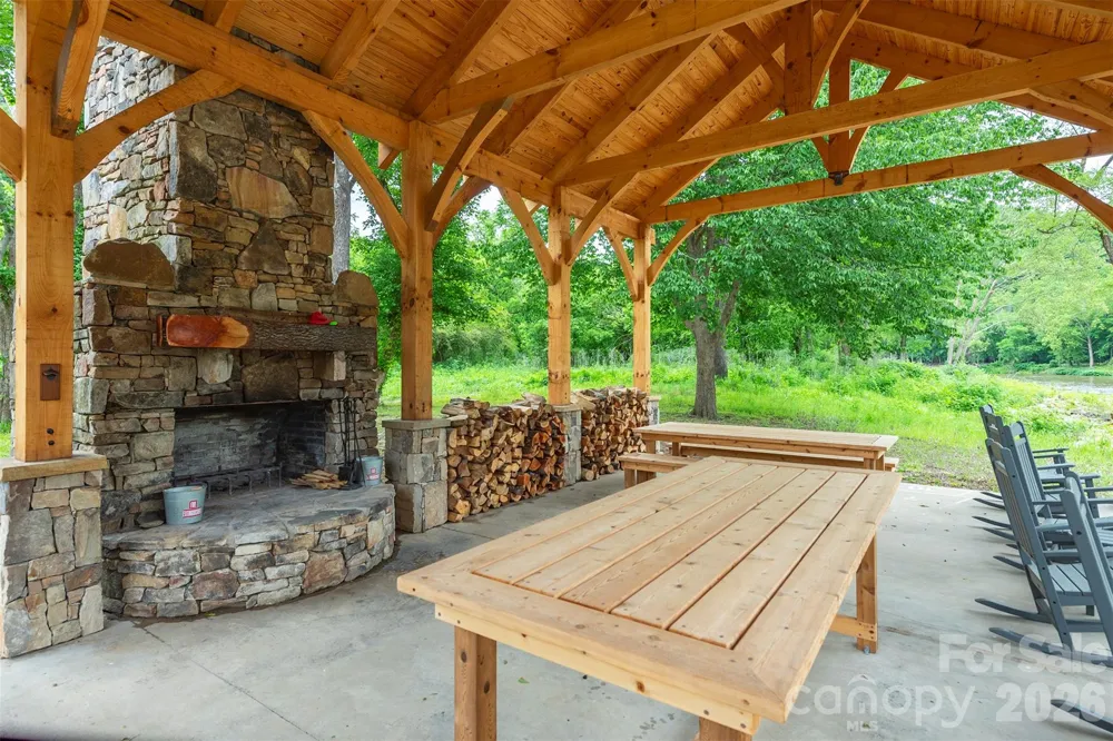 2391 French Broad Parkway #34 Marshall, NC 28753