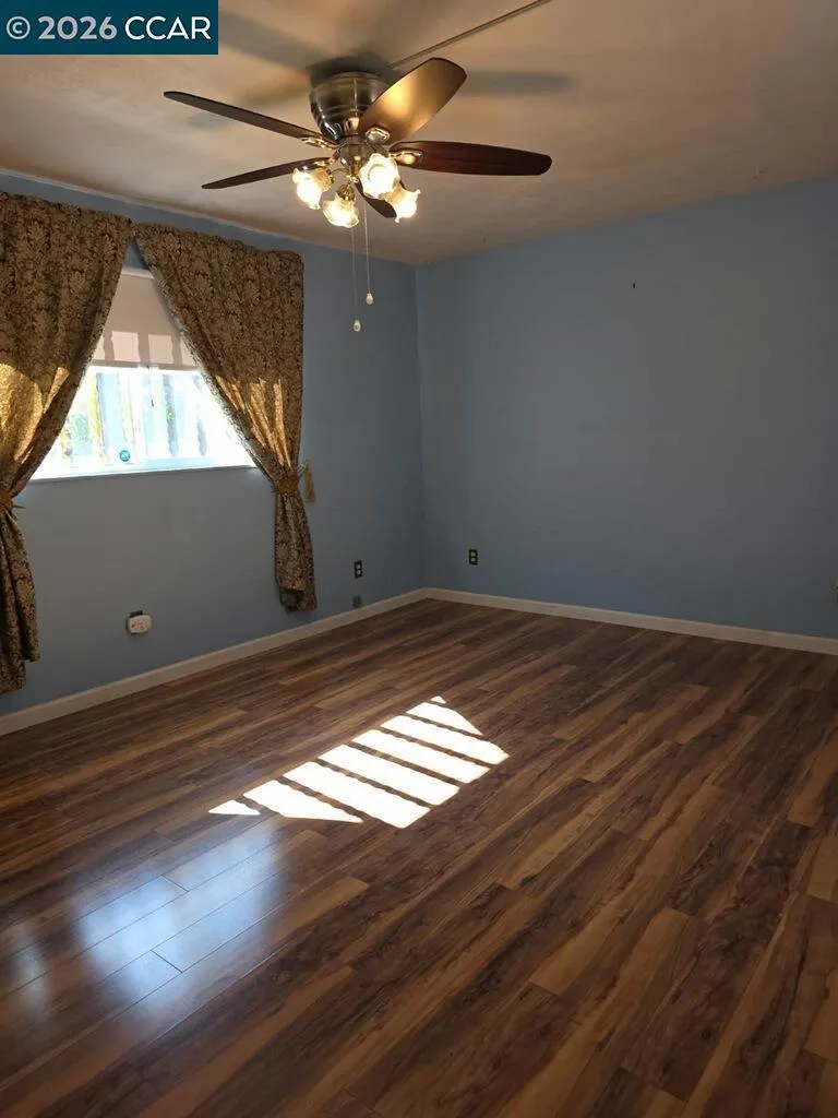 694 Renfrew Rd El Sobrante, CA 94803