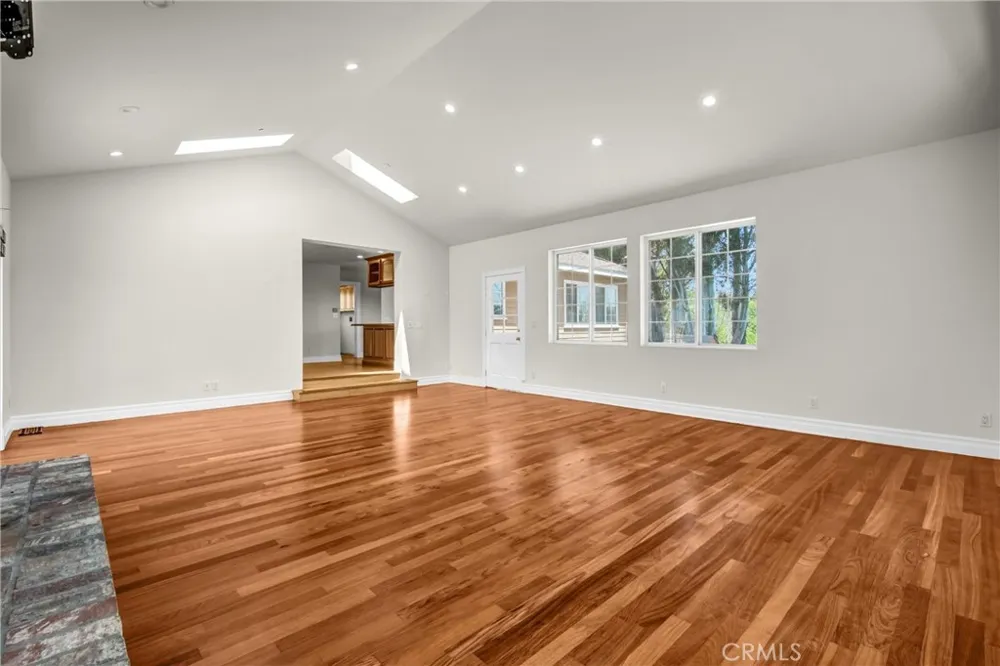 9003 Vista Anacapa Moorpark, CA 93021