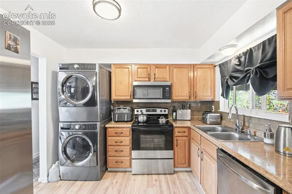 4518 Wordsworth Circle Colorado Springs, CO 80916