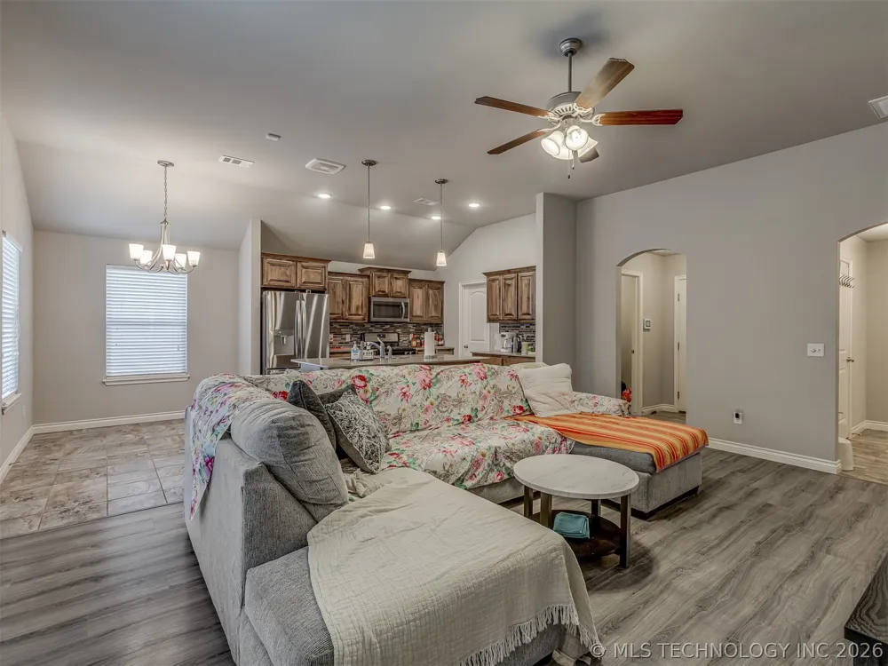 13 Evermore Lane Yukon, OK 73099
