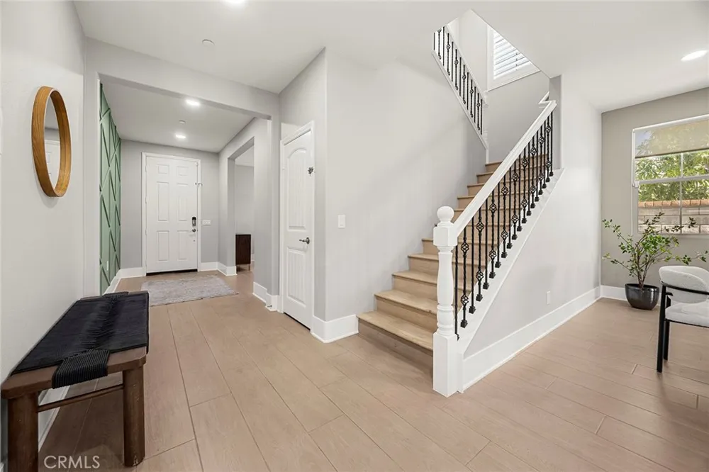 7632 Villa Rosa Court Eastvale, CA 92880