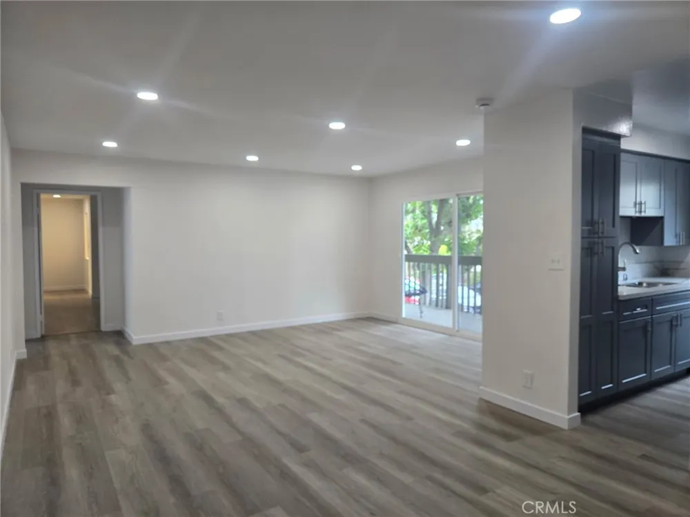 1661 Neil Armstrong #166 Montebello, CA 90640