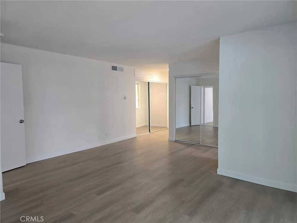 1661 Neil Armstrong #166 Montebello, CA 90640