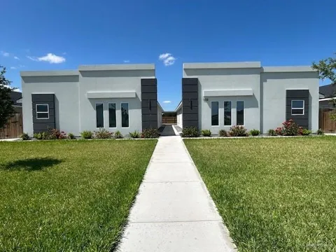 1122 Country Club Drive #4