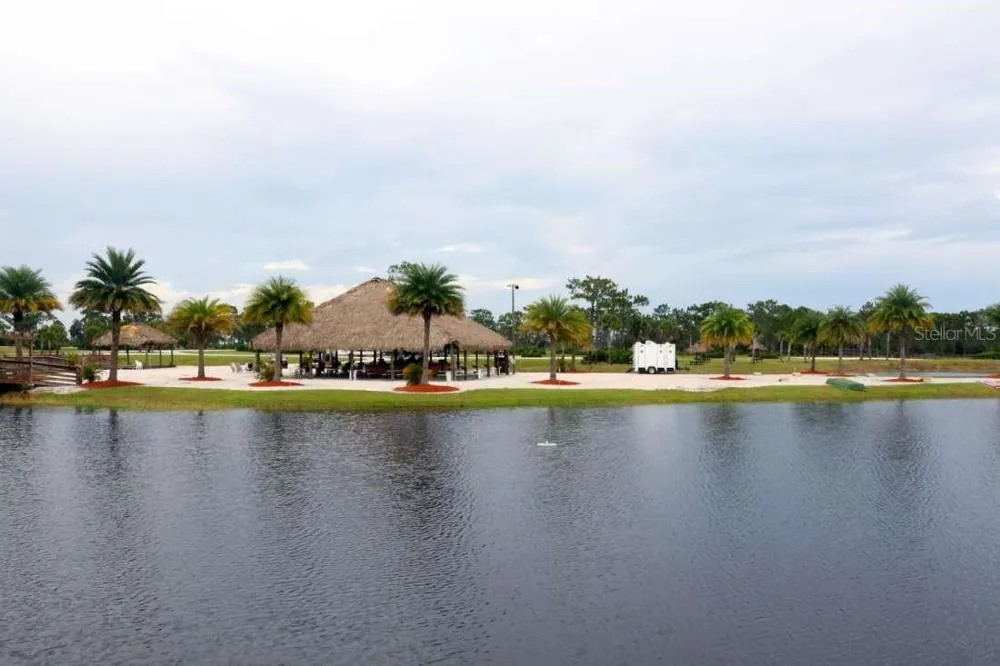 71 CEDAR CIRCLE E Lake Wales, FL 33898
