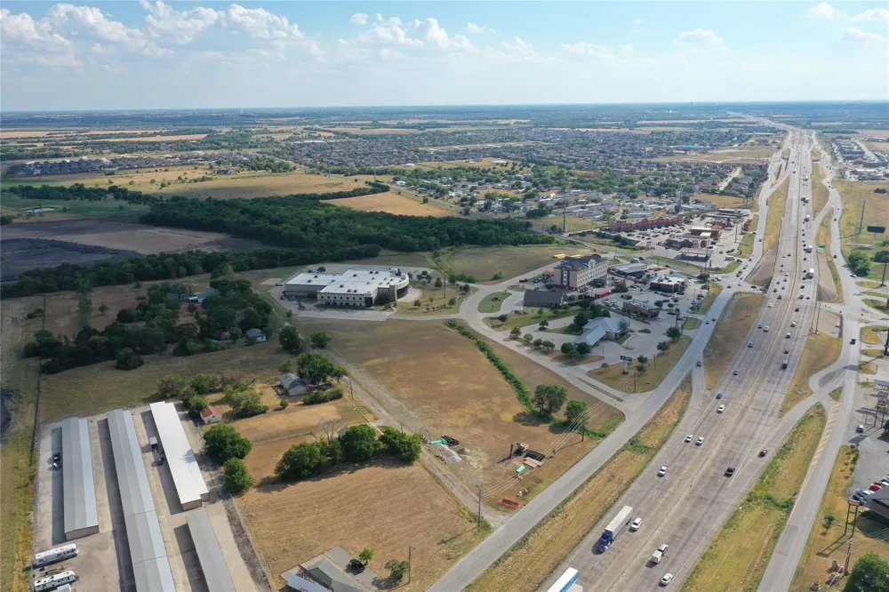 S Bell Street Royse City, TX 75189