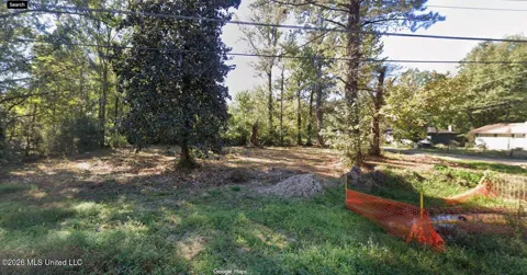 927 Woody Drive