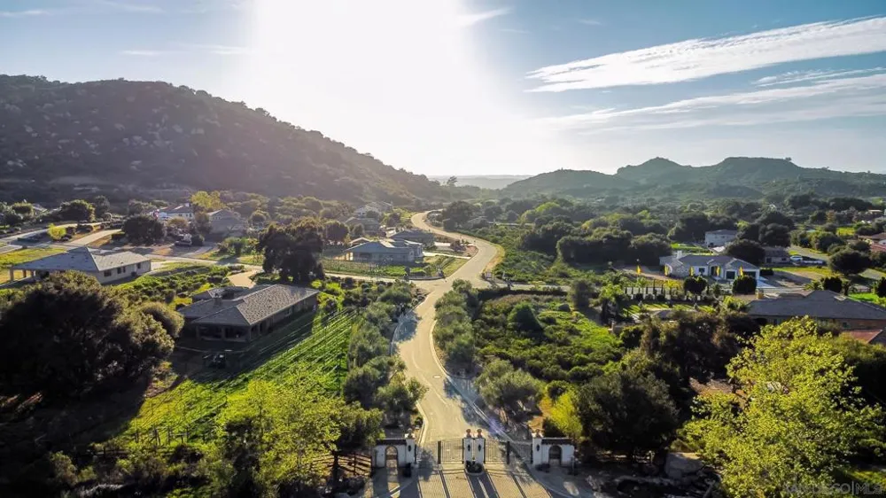 12872 Vineyard Crest Pl Lakeside, CA 92040