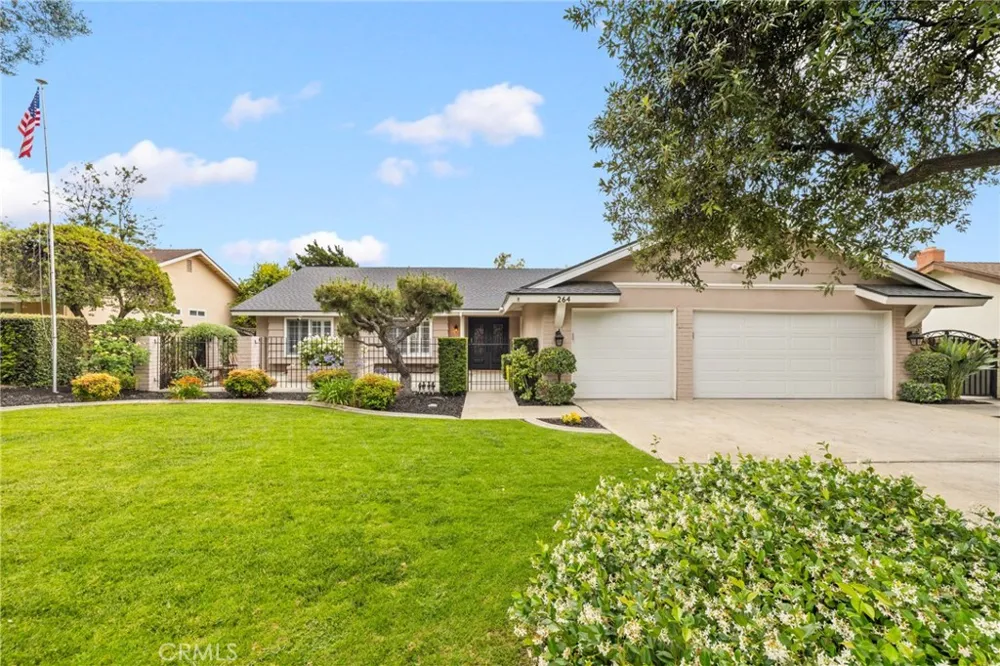 264 E Radcliffe Drive Claremont, CA 91711