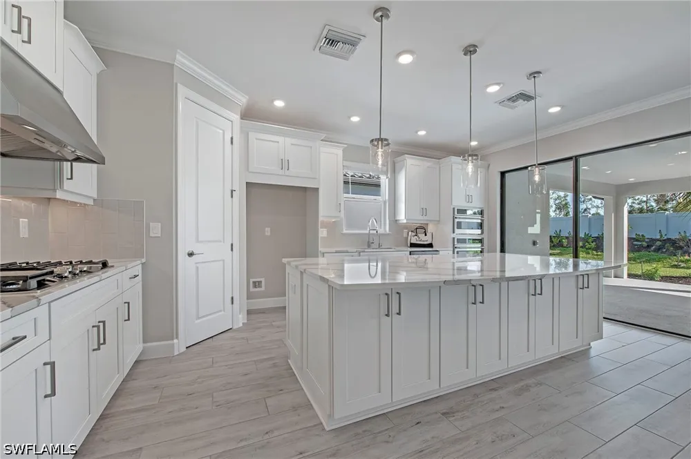 Caravita Lane Lane Fort Myers, FL 33913
